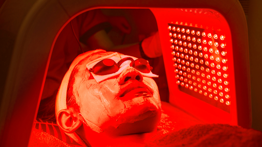 red light therapy for acne